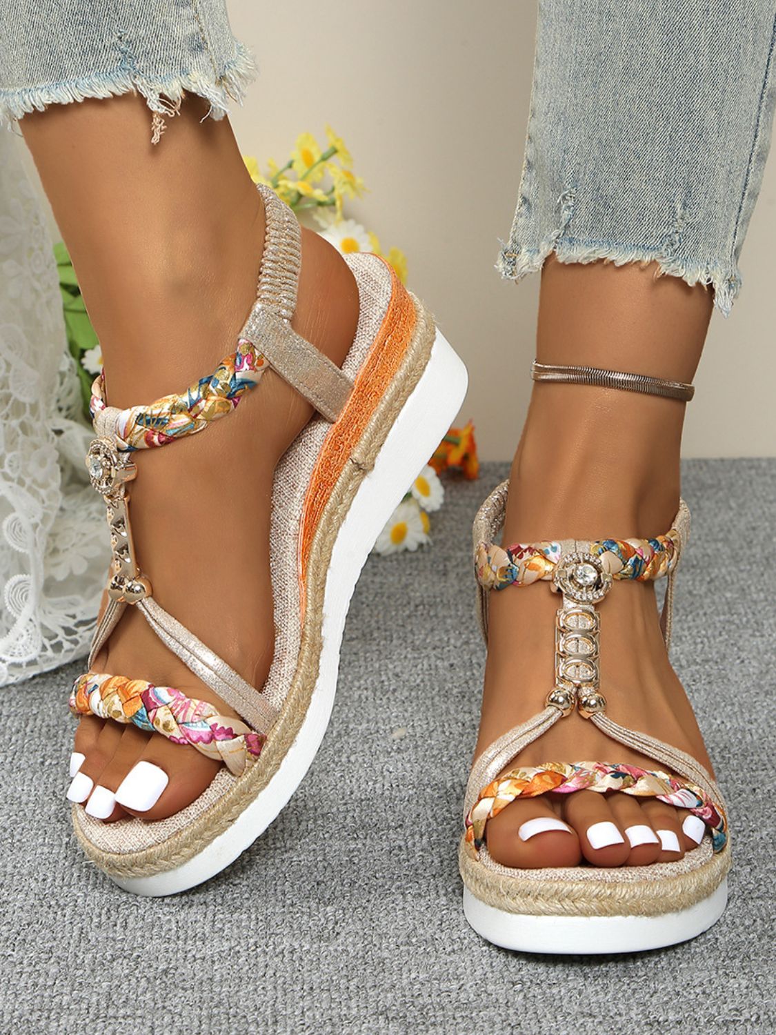 Cutie Contrast Woven Wedge Sandals