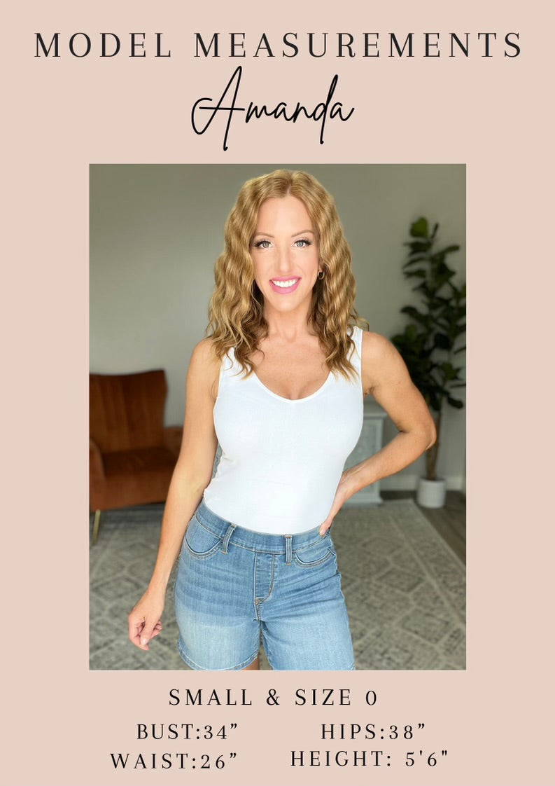 Lisa High Rise Tummy Control Wide Leg Crop Jeans in Pink