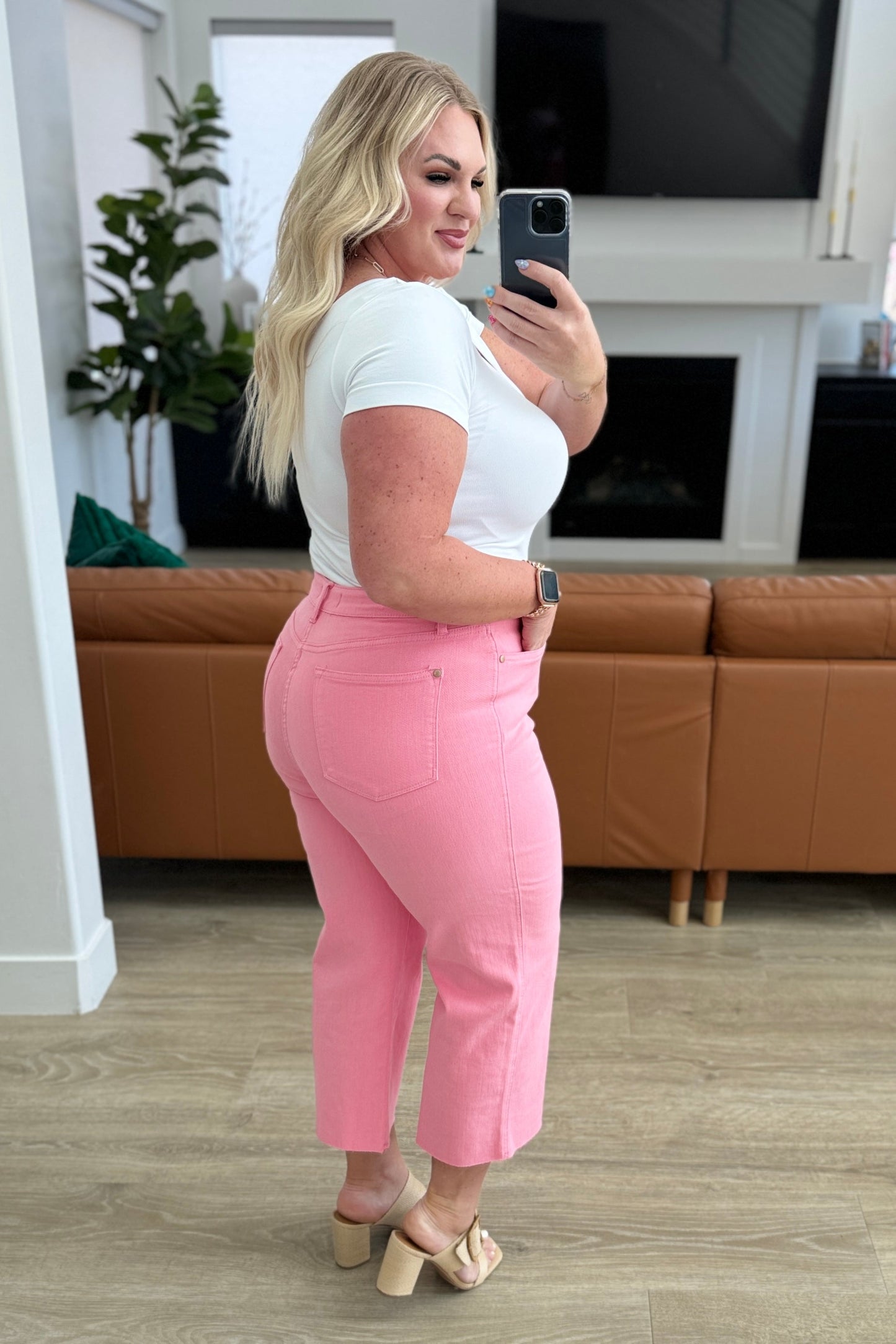 Lisa High Rise Tummy Control Wide Leg Crop Jeans in Pink