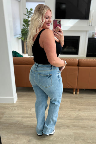 Mildred High Rise V Front Waistband Straight Jeans (PLUS ONLY)