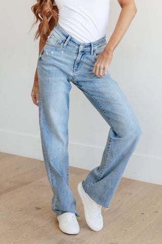 Mildred High Rise V Front Waistband Straight Jeans (PLUS ONLY)