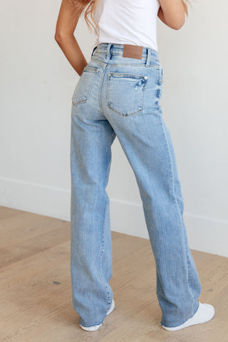Mildred High Rise V Front Waistband Straight Jeans (PLUS ONLY)