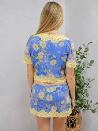 Savannah Lace Trim Floral Crop Top