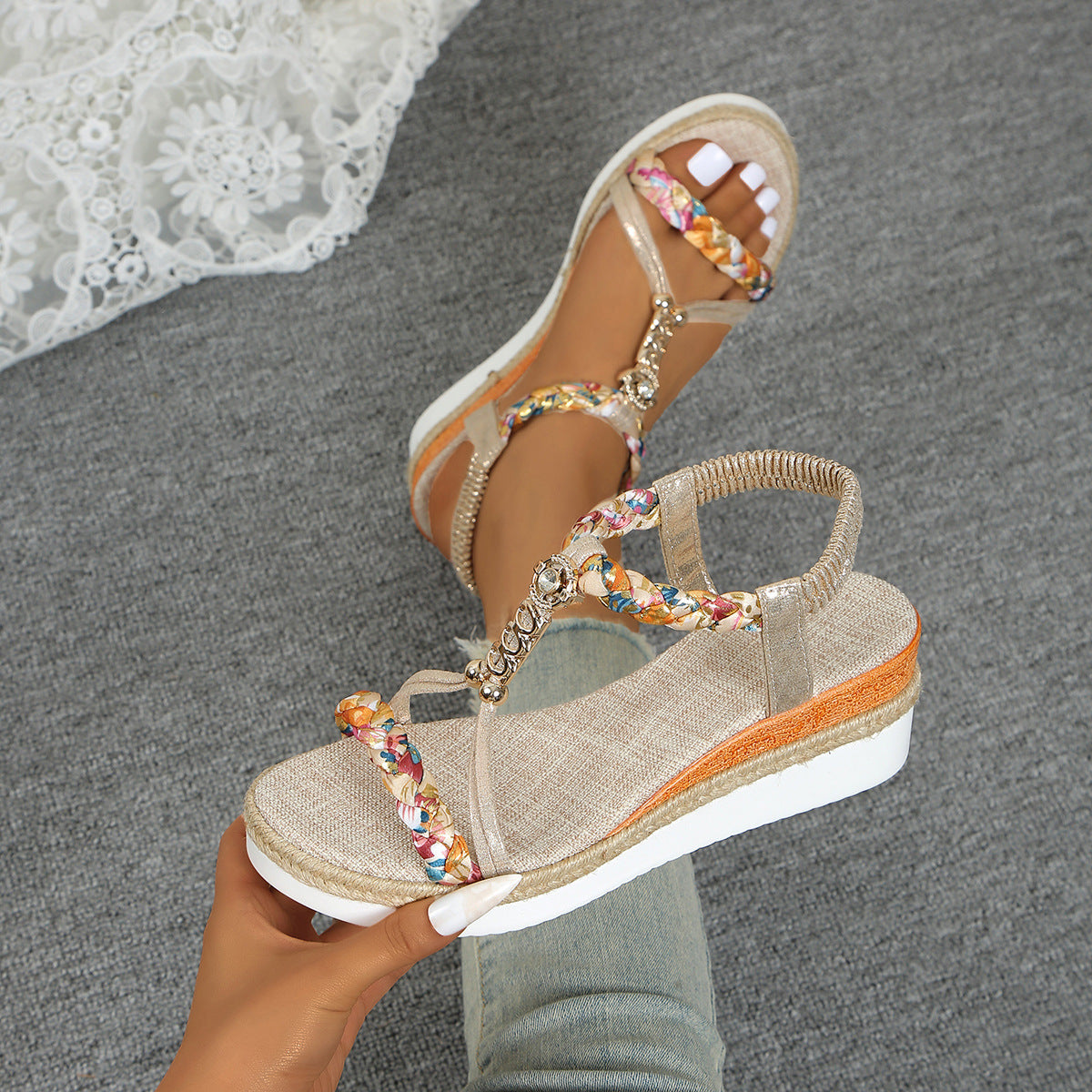 Cutie Contrast Woven Wedge Sandals