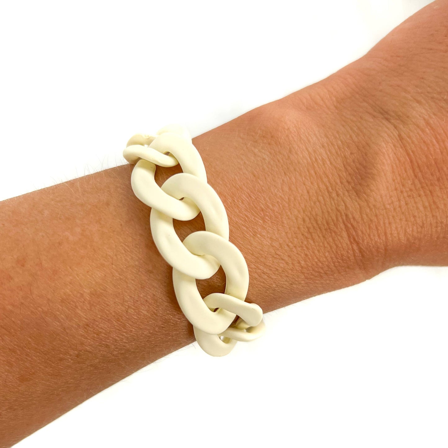 Matte Ivory Chunky Acrylic Chain Link Bracelet