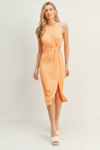 Be ready to stop traffic (and hearts) at that special San Luis Obispo winery wedding with this chic maxi dress! Its adjustable shoulder straps and back tie make it a cinch to get the perfect style, and its French Terry fabric and ruffle smoking swiss dot top will have you looking like you stepped straight out of a magazine.